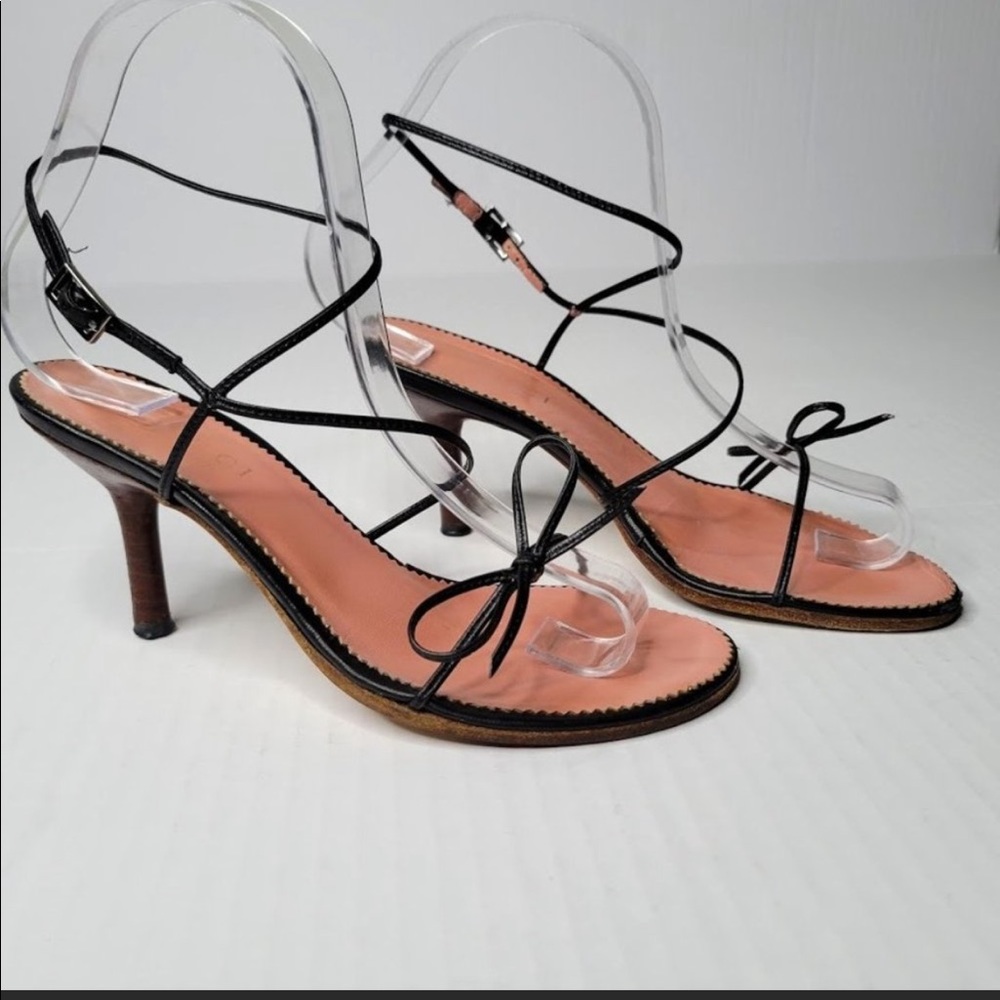 Gucci Strappy Leather Bow Ankle Wrap Sandals